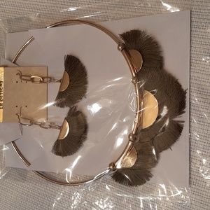 Gold rounded necklace with army green fan tassel earrings